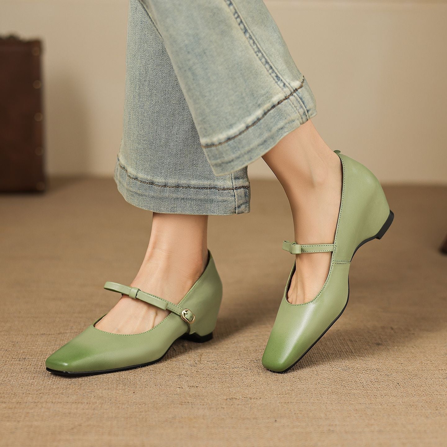 Rosalie Genuine Leather Mary Jane Pumps