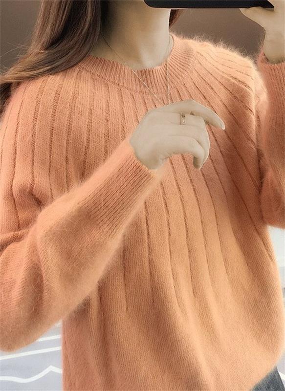 Caitlyn - Stylish Ribbed Knit Sweater